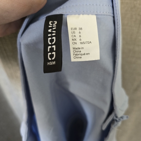 Divided H&M Light Blue Pleated Front Tennis Skirt SZ 6 Preppy - Picture 3 of 3